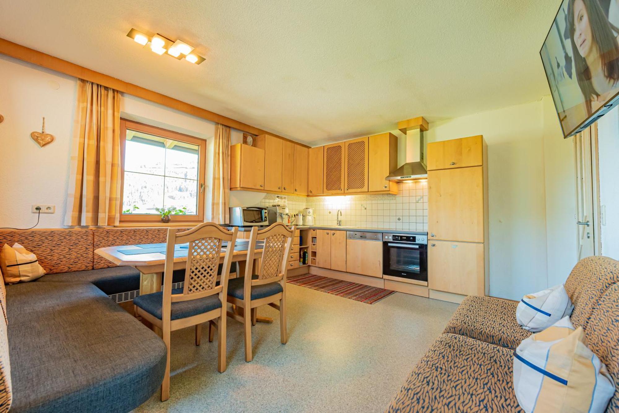 Ferienwohnung Ausblick Zillertal Hainzenberg Exterior foto