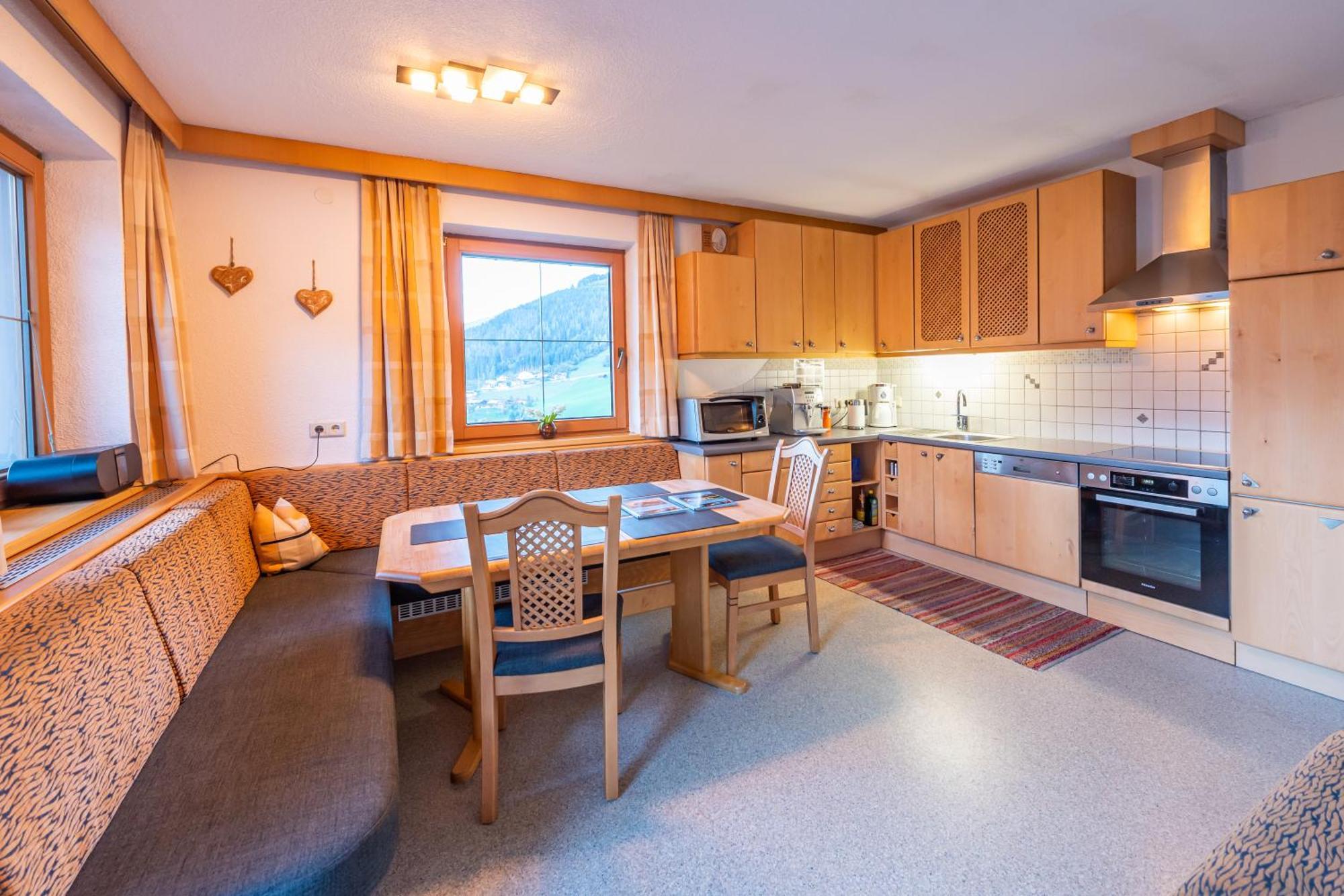 Ferienwohnung Ausblick Zillertal Hainzenberg Exterior foto