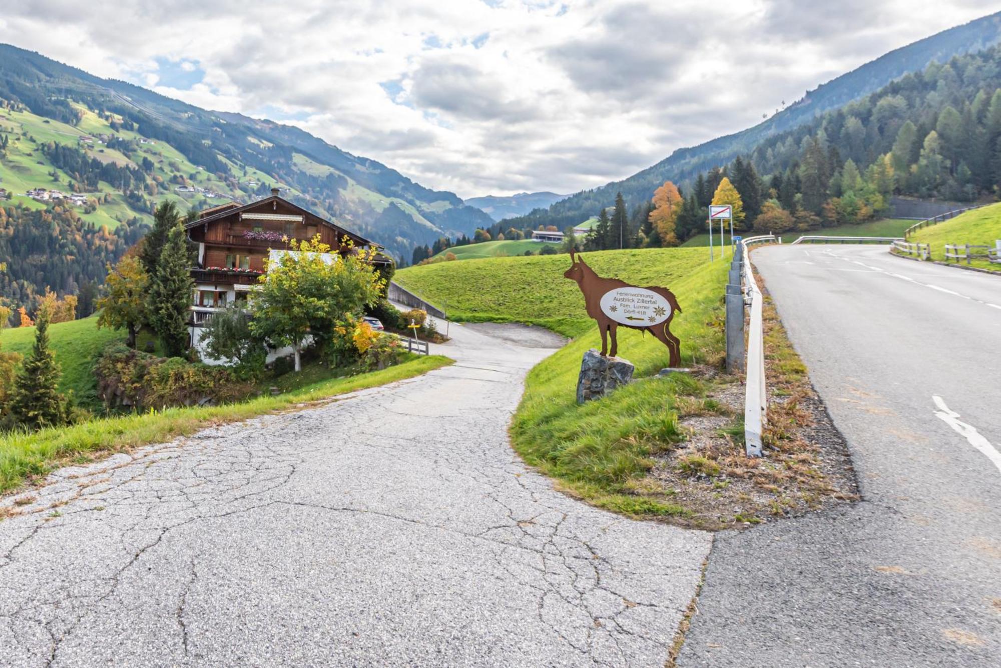Ferienwohnung Ausblick Zillertal Hainzenberg Exterior foto