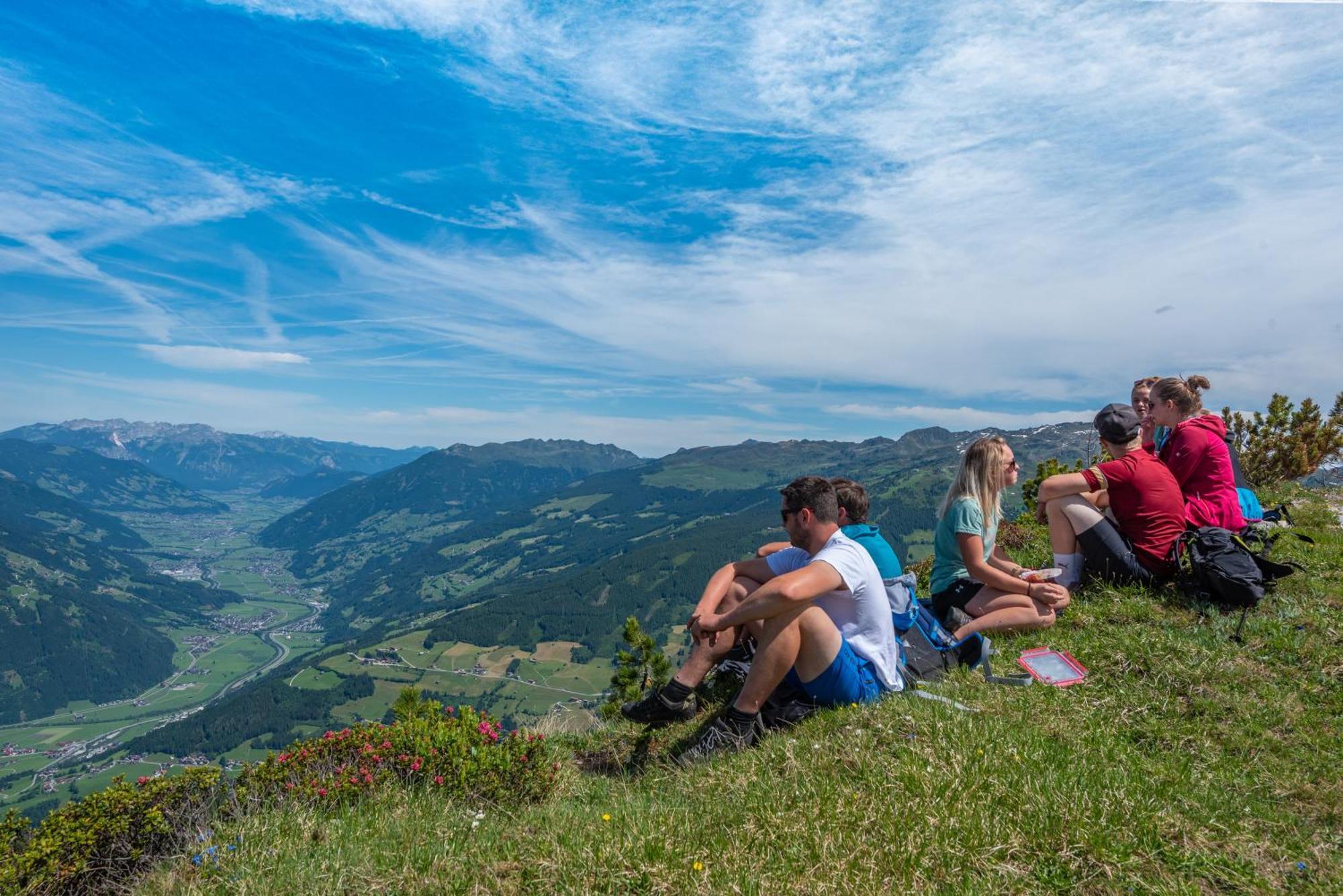 Ferienwohnung Ausblick Zillertal Hainzenberg Exterior foto