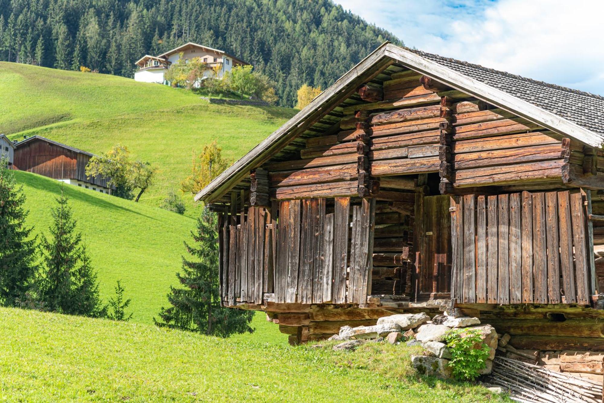Ferienwohnung Ausblick Zillertal Hainzenberg Exterior foto